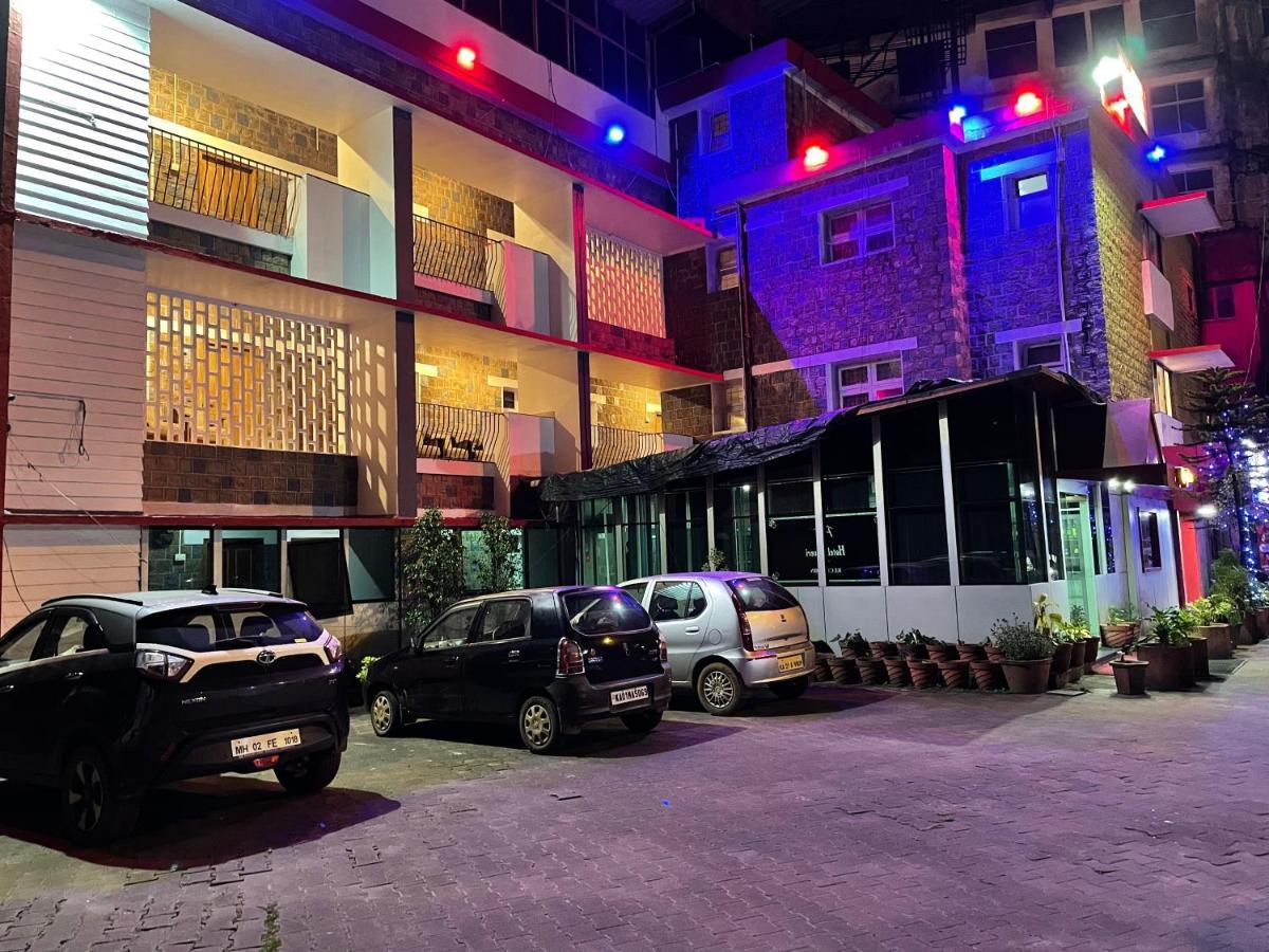 Hotel Caveri Madikeri Dış mekan fotoğraf
